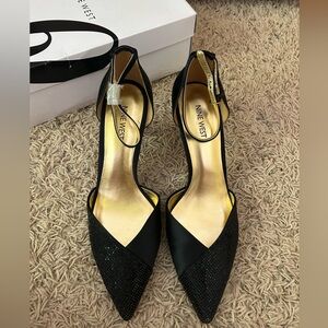 Nine West black sparkle heels, size 9